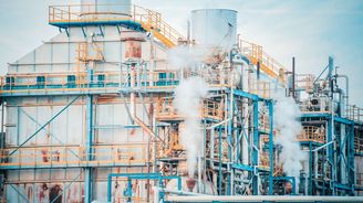 Česko lobbuje v EU za záchranu chemiček. Dotace by pomohly i Agrofertu Česko lobbuje v EU za záchranu chemiček. Dotace by pomohly i Agrofertu