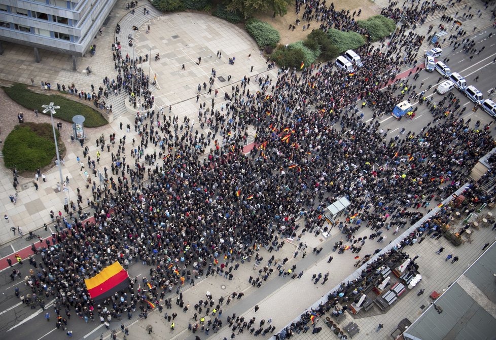 Demonstrace v Chemnitz.