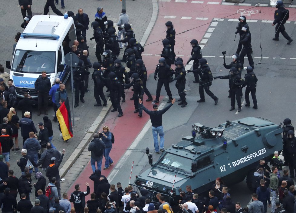 Demonstrace v Chemnitzu (Saská Kamenice).