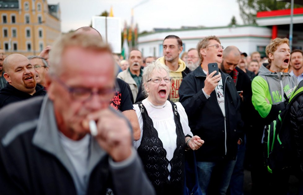 Protesty v Chemnitzu pokračují. Ve čtvrtek se ale obešel po několika dnech bez výtržností