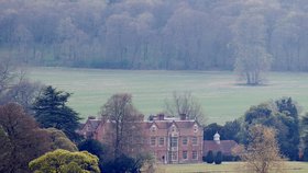 Chequers je oficiální rezidence premiéra Spojeného království v hrabství Buckinghamshire