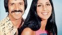 Střízliví a (aspoň zpočátku) partnersky věrní Sonny a Cher byli na generaci květinových dětí až moc správňáčtí