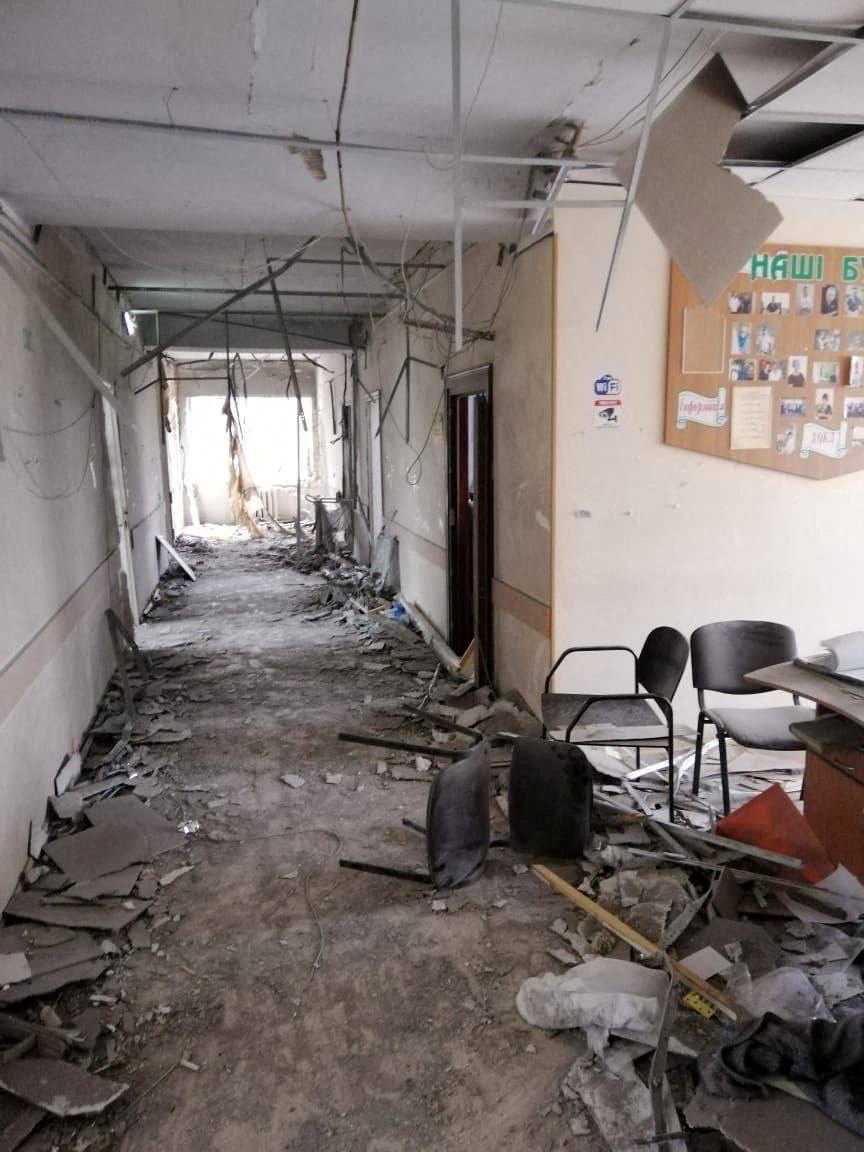 Chersonská nemocnice poničená ruským bombardováním (29. 1. 2023).