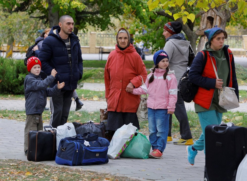 Evakuace obyvatel v Chersonské oblasti (22.10.2022)