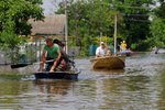 V Chersonské oblasti pokračují záplavy (9.6.2023).