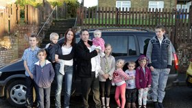Cheryl Prudham s manželem Robertem a dětmi