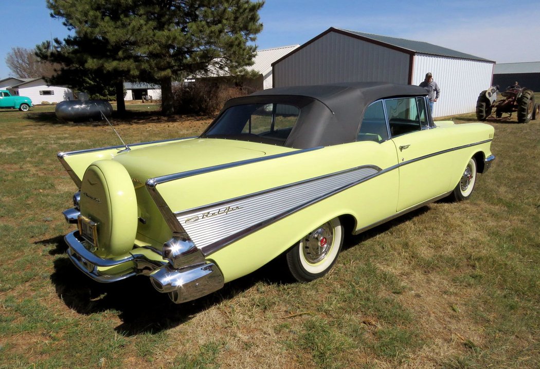 Chevrolet Bel Air Convertible (1957)