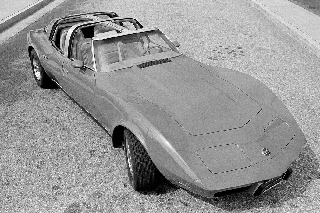 Chevrolet Corvette America Prototype by California Custom Coach (1979)