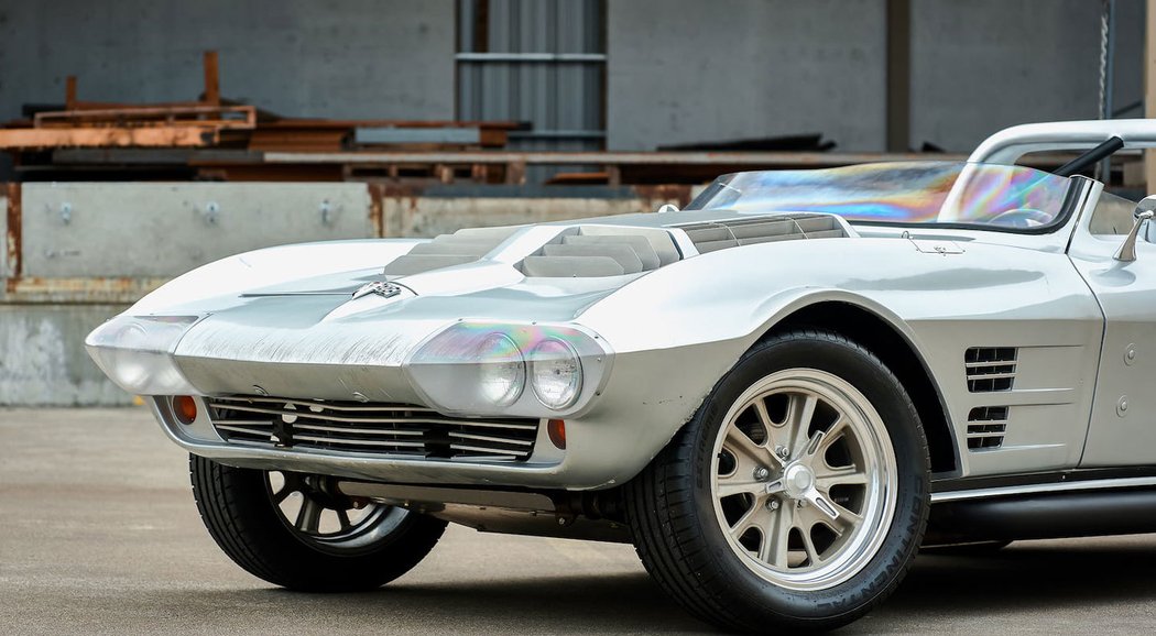 Replika Chevrolet Corvette Grand Sport (1963)