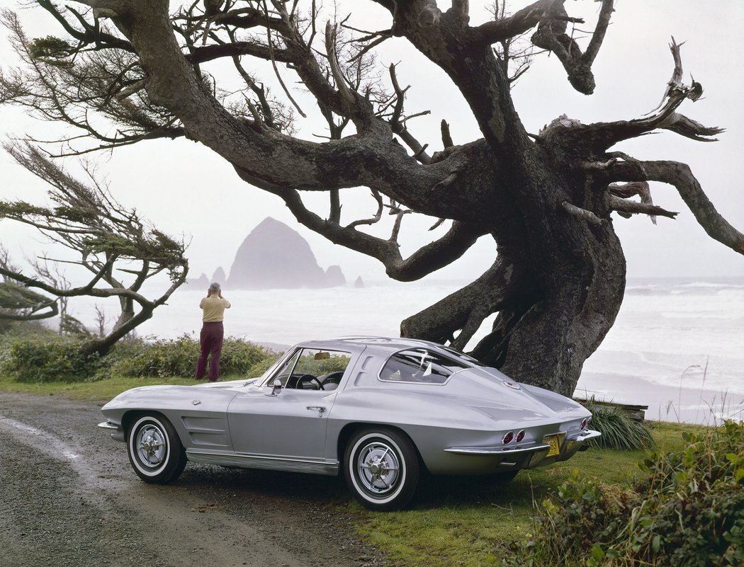 Chevrolet Corvette Sting Ray (1963)