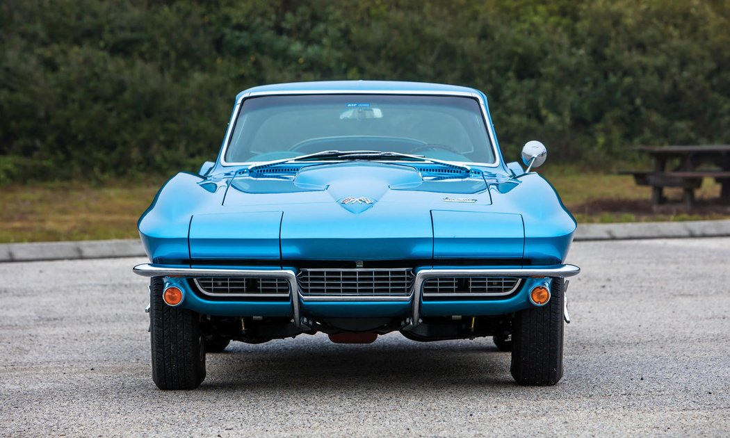 Chevrolet Corvette Sting Ray L72 Sport Coupe (1966)