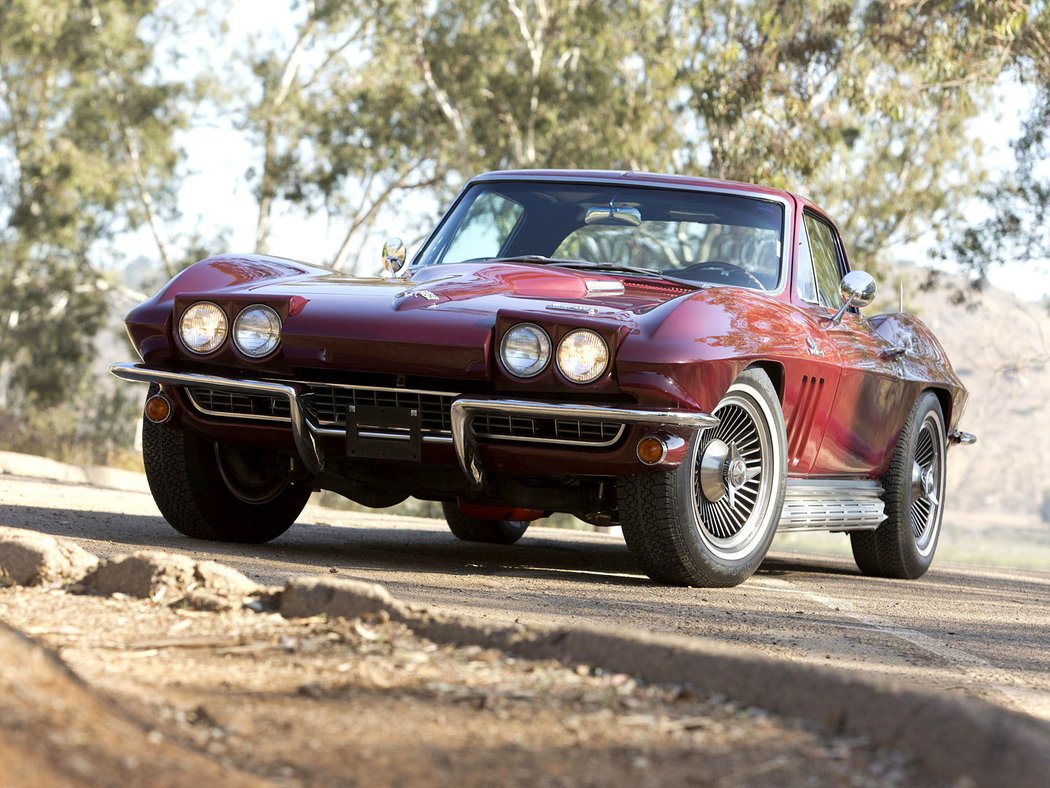 Chevrolet Corvette Sting Ray L72 Sport Coupe (1966)