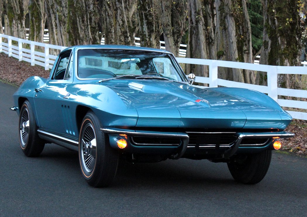 Chevrolet Corvette Sting Ray L72 Sport Coupe (1966)