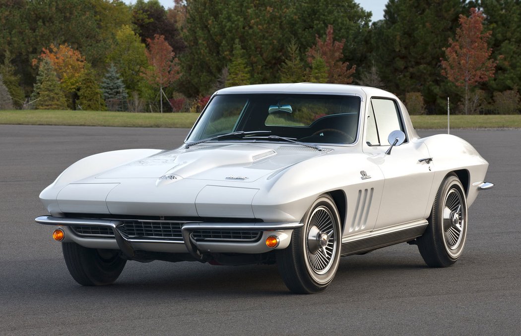 Chevrolet Corvette Sting Ray L72 Sport Coupe (1966)