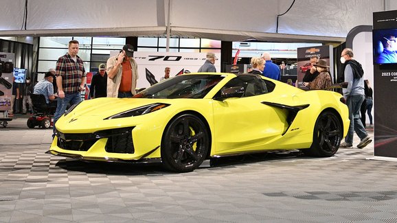 První Chevrolet Corvette Z06 se vydražil za více než 78 milionů