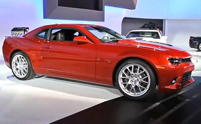 Video: Chevrolet Camaro 2014 a jeho design do detailu