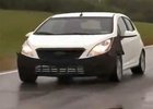 Video: Chevrolet Spark EV – Nabíjení a jízda s maskovaným elektromobilem