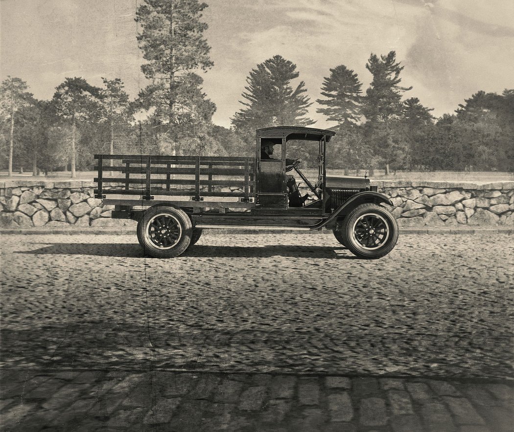 1918 - 1939 Early Trucks