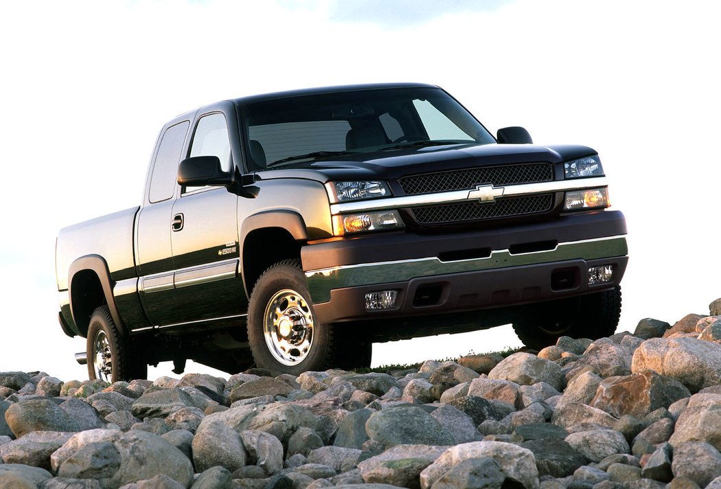 Chevrolet Silverado 2500 HD Extended Cab (2002–2007)