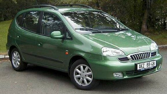 Retrotest na neděli: Daewoo Tacuma 1.6 SX. Korejský minivan, co se šklebil