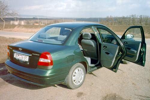 Daewoo Nubira