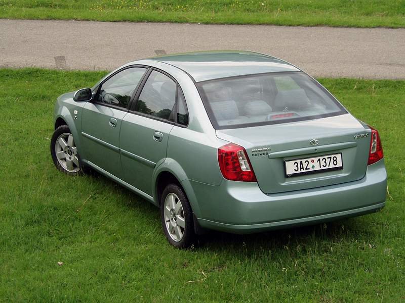 Daewoo Nubira