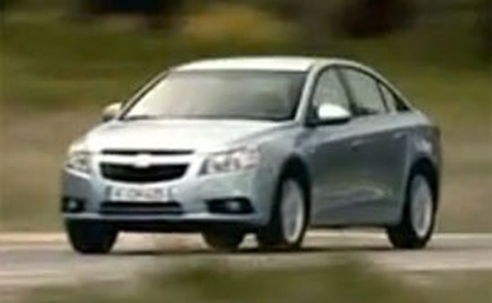 Video: Chevrolet Cruze – Nový  sedan míří do Evropy