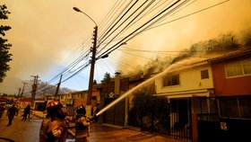 Ničivé požáry v Chile 