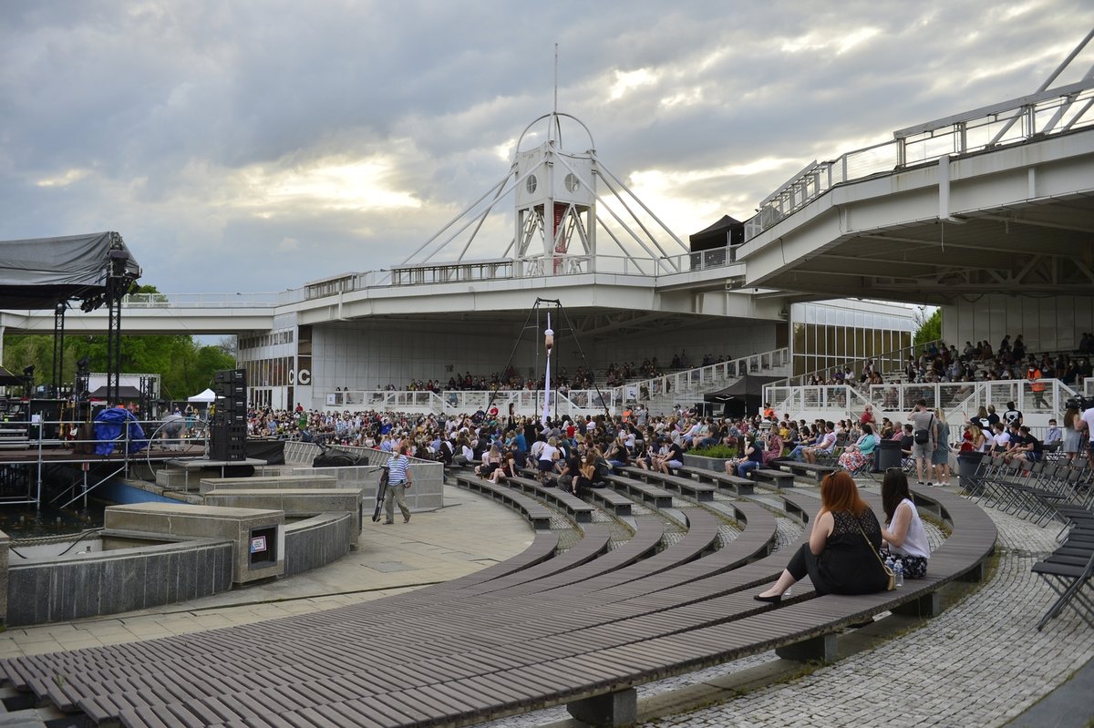 Koncert s názvem Šance pro kulturu, na kterém vystoupili Chinaski nebo Pavel Šporcl