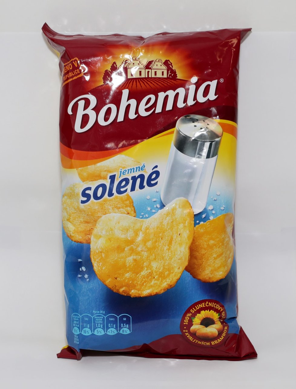 Tvrdší Bohemia Chips jemně solené. Byly akorát slané a chuťově velmi dobré. Hodnotitelé je označili za mastnější, pro někoho byly tvrdší a měly tmavé okraje. Hodnotitelé popisovali, že měly netypickou chuť a vůni, kterou nedokázali popsat.