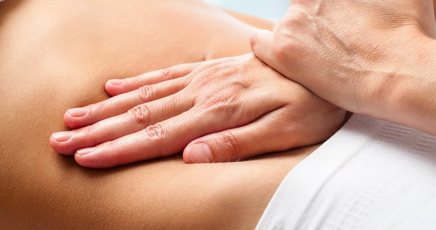 Chiropraxe v ČR: Co byste měli vědět, než si necháte prokřupnout záda?