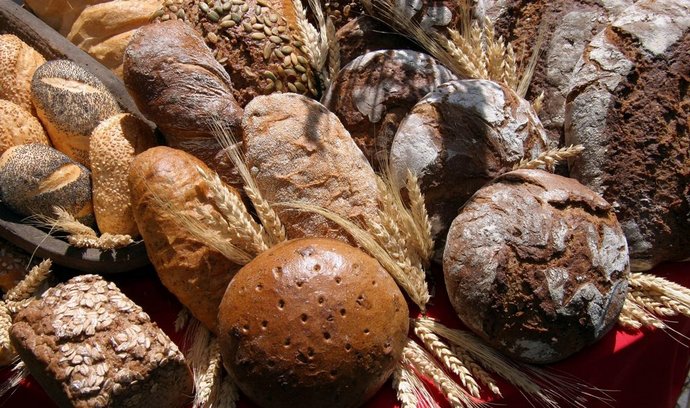 Chleba, pečivo (ilustrační foto)