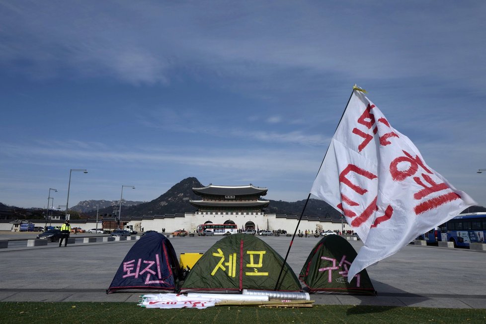 Protesty proti jihokorejské prezidentce se konají takřka denně.