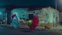 Domorodé cholitas se věnují wrestlingu v tradičním oděvu