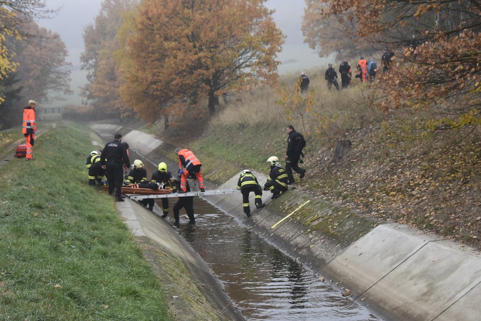 Strážník zemřel při záchraně sebevraha: Byl to vzorový táta, kolegové uspořádali sbírku na pomoc rodině.