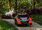 Chorvatská rallye po 1. dnu: Neuville a Evans remizují na první místě