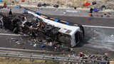 Tragédie autobusu: Pohřební vozy s mrtvými jedou z Chorvatska