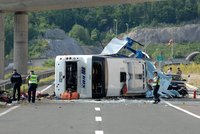 Soud přiznal odškodnění pro rodiče Adélky (†6), která zemřela při nehodě českého autobusu v Chorvatsku: Kolik dostanou?