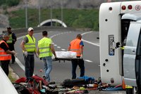 Chorvatští lékaři identifikovali všech 8 mrtvých: Ostatky budou převezeny do Česka
