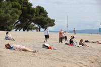 Čech (66) zadržen v Chorvatsku: Na oblíbené pláži si natáčel cizí děti