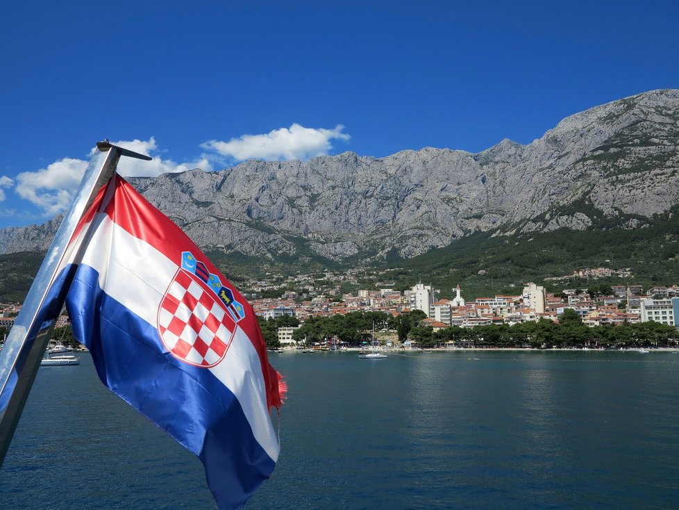 Chorvatsko můžete objevit i z luxusní jachty.