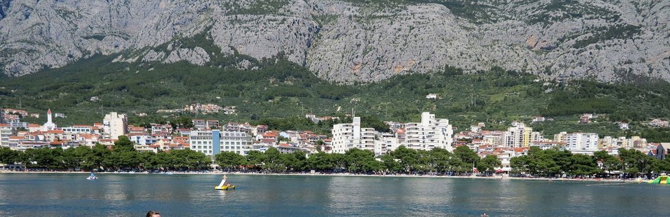 Riviéra u Makarské je oblíbenou štací českých turistů.