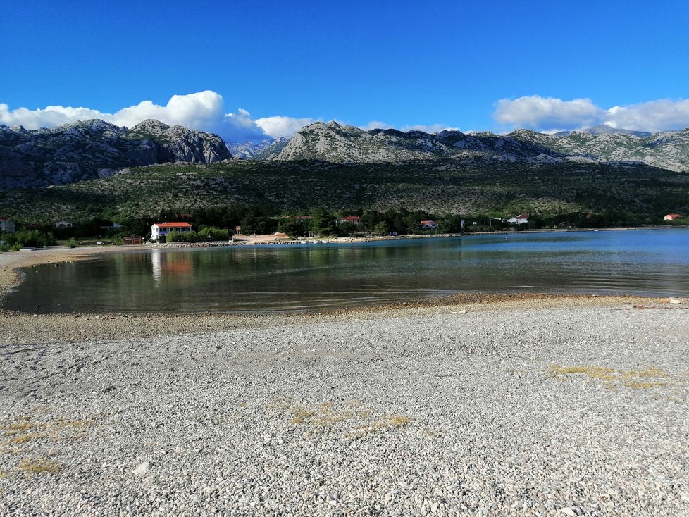 Oblíbené turistické letovisko Starigrad zeje prázdnotou. Češi a Slováci tu přitom normálně bývají už na začátku května, kdy je přímořské městečko plné turistů.