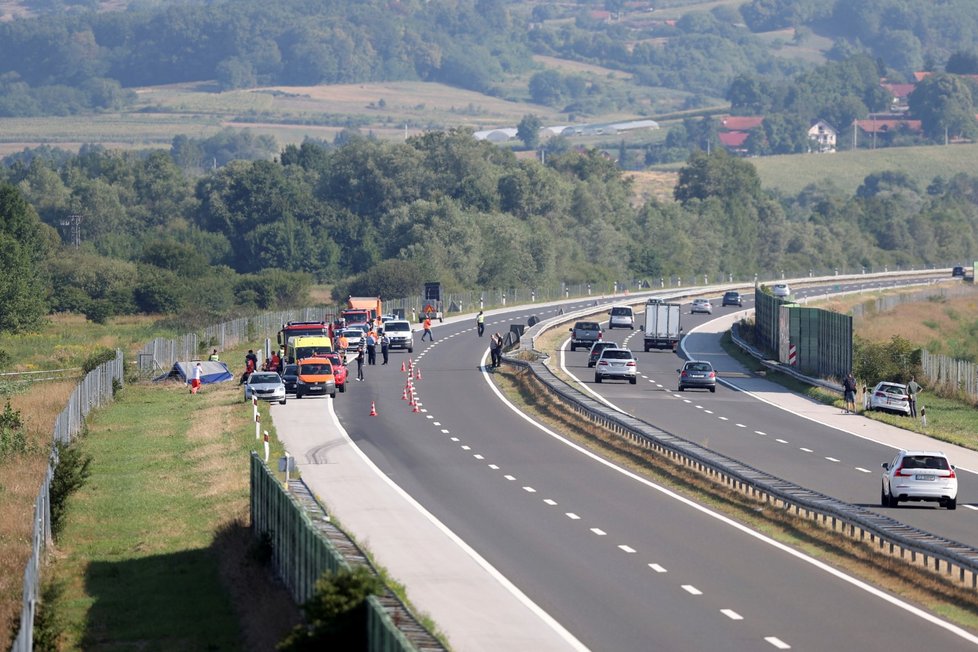 Tragická nehoda autobusu v Chorvatsku (6.8.2022)