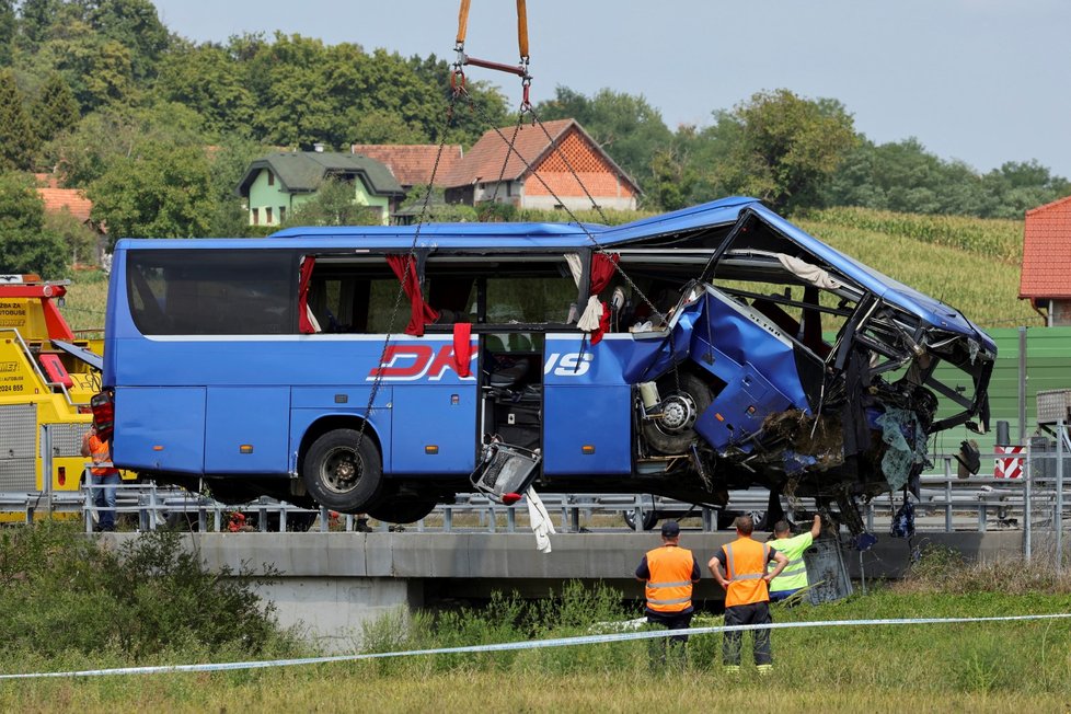 Tragická nehoda autobusu v Chorvatsku (6.8.2022)