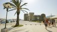 Pozoruhodnou památkou Trogiru je pevnost Kamerlengo, jejíž historie se začala psát ve 14. století