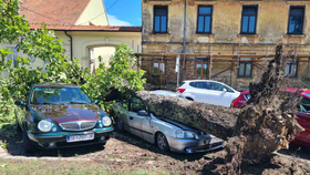 Přes část Chorvatska se v neděli přehnala velmi silná bouře.