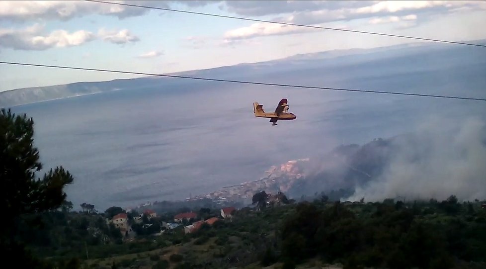 Dovolenkový ráj hoří: Hasiči bojují s požáry v Chorvatsku i Černé Hoře (ilustrační foto)