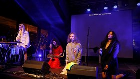 Pussy Riot na koncertě v Záhřebu (30. 5. 2022)