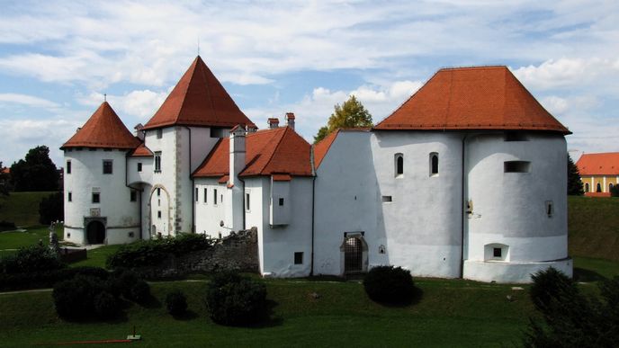 Hlavní dominantou města Varaždín je Varaždínský hrad ze čtrnáctého století.